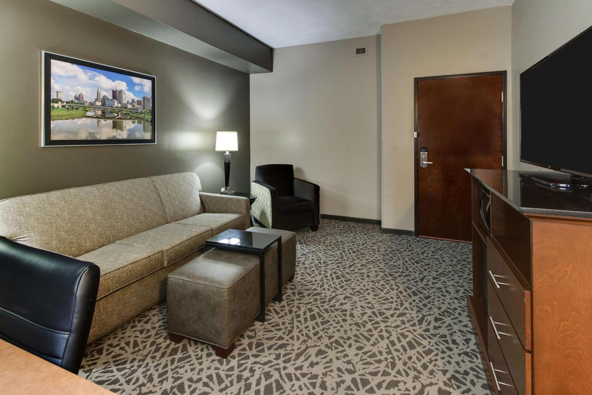 Drury Inn & Suites Cleveland Бийчууд Екстериор снимка