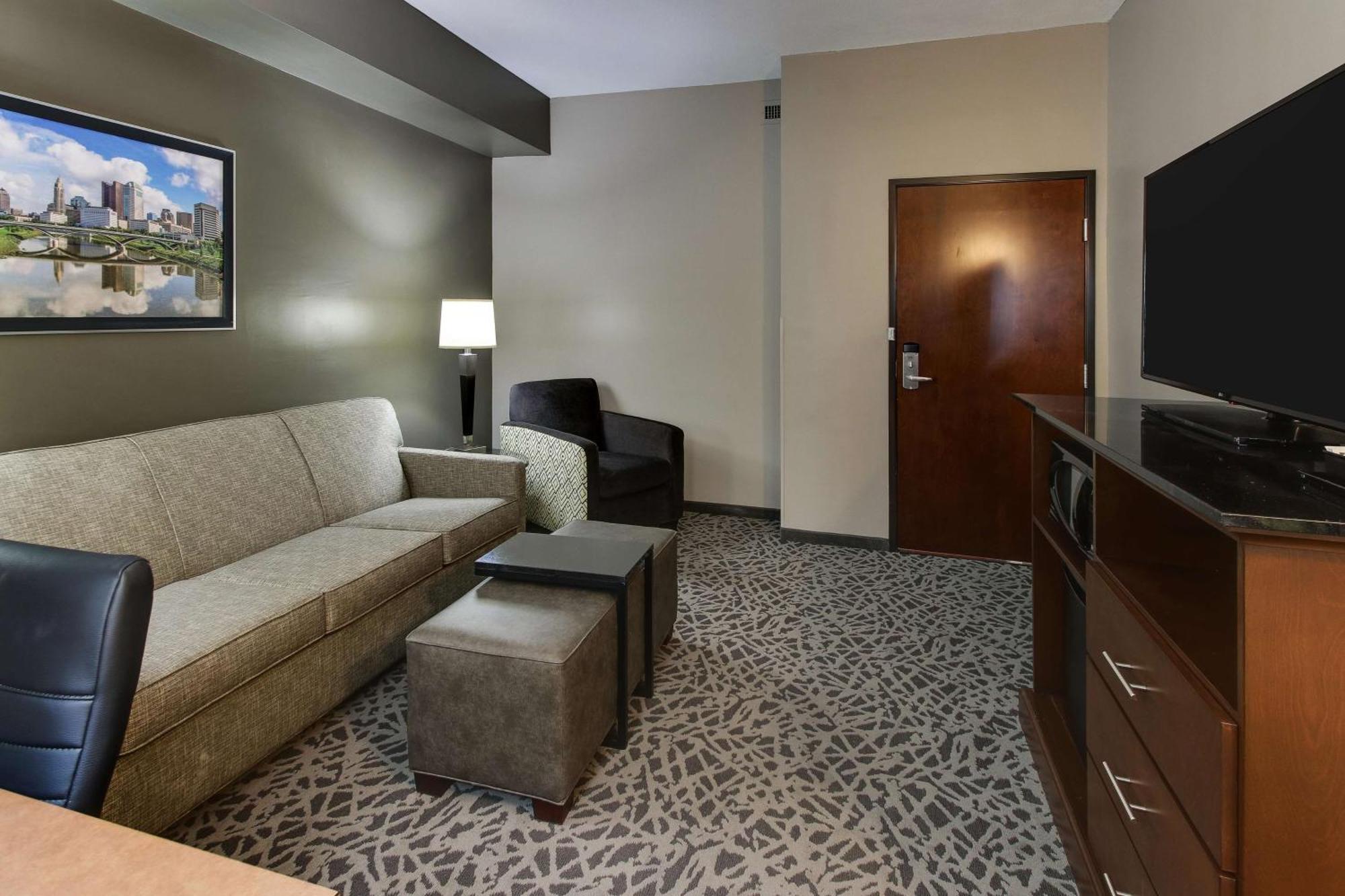 Drury Inn & Suites Cleveland Бийчууд Екстериор снимка